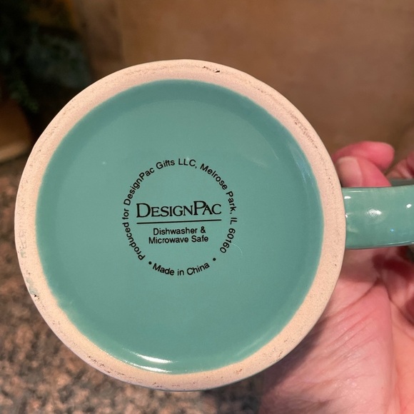 Design pack Plaid Merry & bright collectable cappuccino/coffee mug - Picture 4 of 5